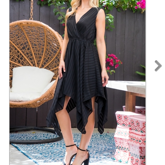❤316 Dresses & Skirts - Black Handkerchief Hem Sleeveless Dress